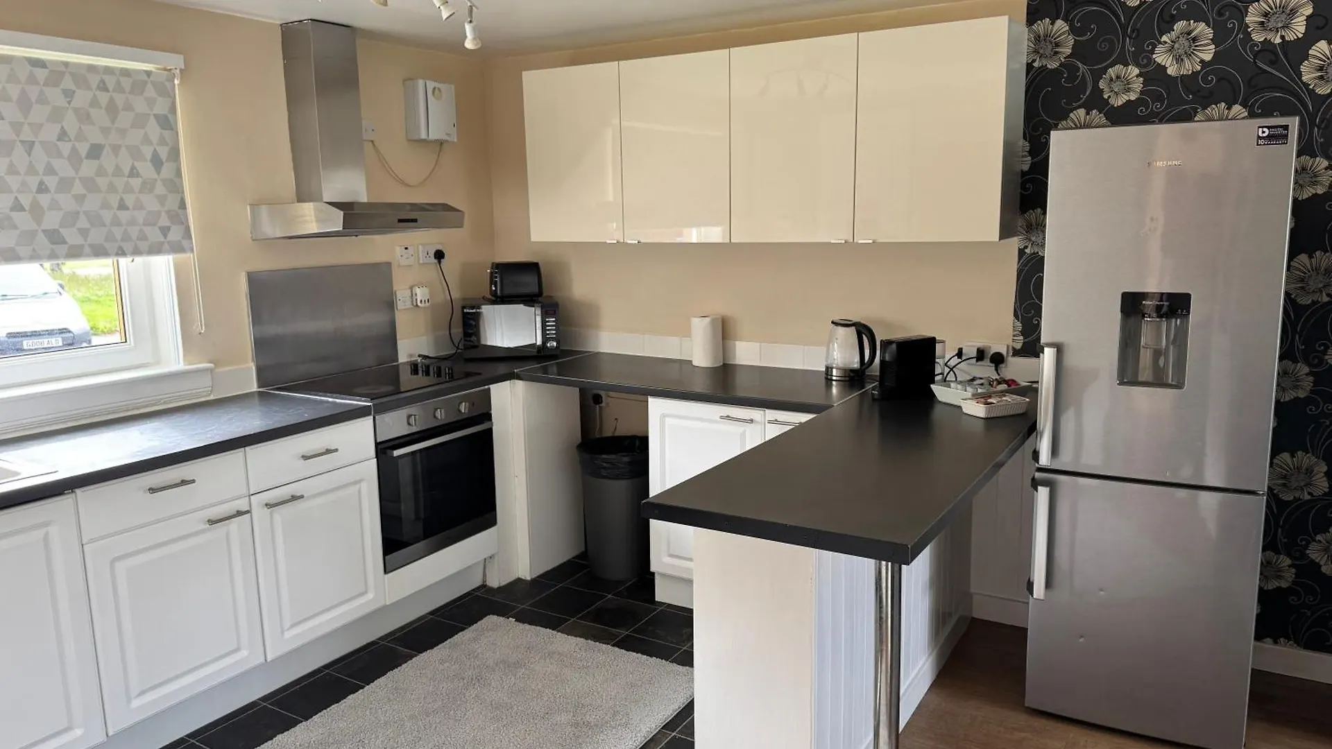 Daire It Is A Spacious And Beautiful Home Edinburgh